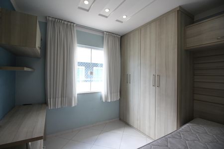 Casa de condomínio à venda com 122m², 3 quartos e 1 vagaQuarto 2