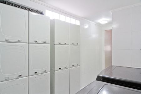 Casa à venda com 390m², 5 quartos e 3 vagasÁrea de Serviço