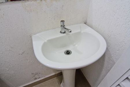 Casa à venda com 390m², 5 quartos e 3 vagasLavabo do Espaço de Festas