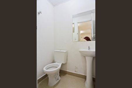 Casa à venda com 390m², 5 quartos e 3 vagasLavabo do Espaço de Festas