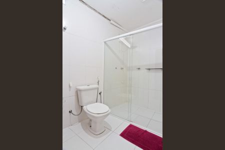 Casa à venda com 390m², 5 quartos e 3 vagasBanheiro