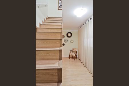 Casa à venda com 390m², 5 quartos e 3 vagasCorredor