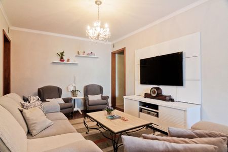 Casa à venda com 390m², 5 quartos e 3 vagasSala