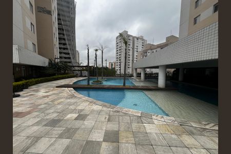 Apartamento à venda com 118m², 4 quartos e 2 vagasÁrea comum - Piscina