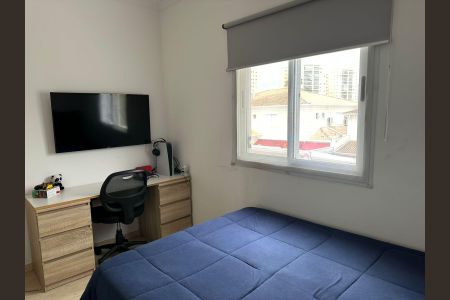 Casa de condomínio à venda com 200m², 3 quartos e 2 vagas Casa de condomínio à venda com 200m², 3 quartos e 2 vagasQuarto