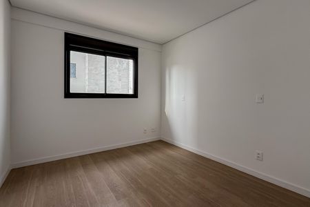 Apartamento à venda com 120m², 4 quartos e 2 vagasQuarto 3