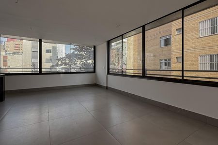 Apartamento à venda com 120m², 4 quartos e 2 vagasSala