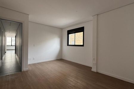 Apartamento à venda com 120m², 4 quartos e 2 vagasSuíte