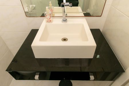 Casa de condomínio à venda com 76m², 2 quartos e 2 vagas Casa de condomínio à venda com 76m², 2 quartos e 2 vagasBanheiro da Suíte 1