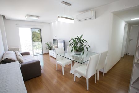 Sala de apartamento à venda com 2 quartos, 69m² em Jacarepaguá, Rio de Janeiro