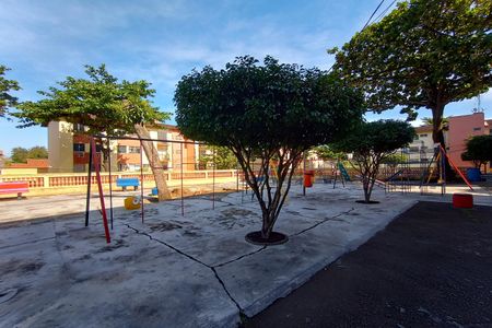 Apartamento à venda com 49m², 2 quartos e sem vaga Apartamento à venda com 49m², 2 quartos e sem vagaÁrea comum - Playground