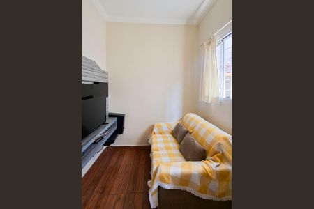 Casa à venda com 300m², 4 quartos e 1 vagaSala de TV