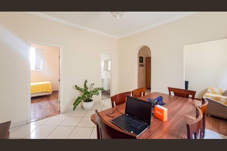 Casa à venda com 300m², 4 quartos e 1 vagaSala de Jantar