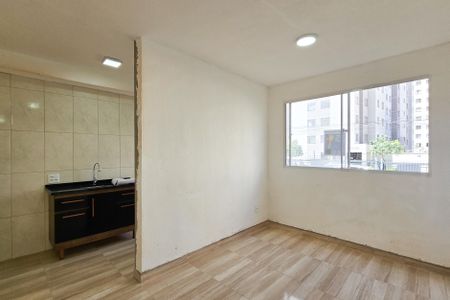 Sala de apartamento para alugar com 2 quartos, 44m² em Parque Bristol, São Bernardo do Campo
