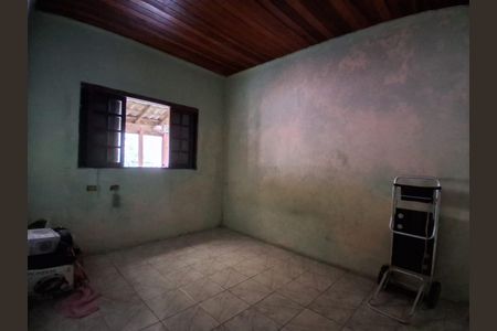 Casa à venda com 250m², 3 quartos e 4 vagas Casa à venda com 250m², 3 quartos e 4 vagasEdícula Quarto