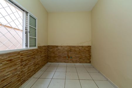 Casa à venda com 200m², 5 quartos e 2 vagasQuarto 2
