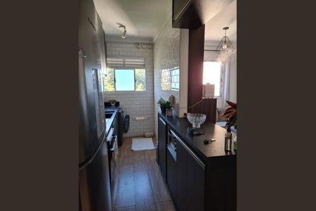 Apartamento à venda com 51m², 2 quartos e 1 vaga Apartamento à venda com 51m², 2 quartos e 1 vagaCozinha e Área de Serviço