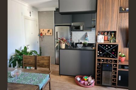 Sala de apartamento à venda com 2 quartos, 51m² em Centro, Barueri