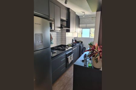 Apartamento à venda com 51m², 2 quartos e 1 vaga Apartamento à venda com 51m², 2 quartos e 1 vagaCozinha e Área de Serviço