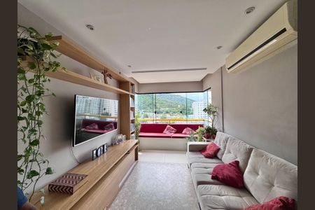 Apartamento à venda com 60m², 2 quartos e 1 vagaSala