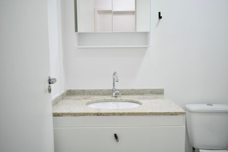 Apartamento para alugar com 32m², 1 quarto e sem vaga Apartamento para alugar com 32m², 1 quarto e sem vagaBanheiro