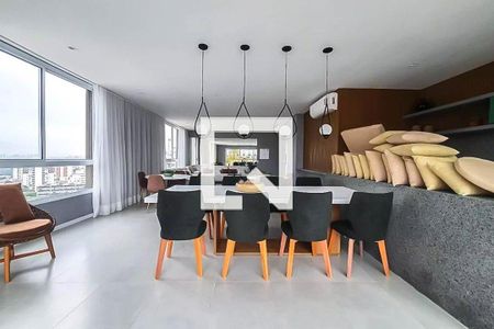 Apartamento para alugar com 32m², 1 quarto e sem vaga Apartamento para alugar com 32m², 1 quarto e sem vagaÁrea comum - Salão de festas