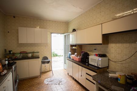 Casa à venda com 100m², 2 quartos e 2 vagas Casa à venda com 100m², 2 quartos e 2 vagasCozinha