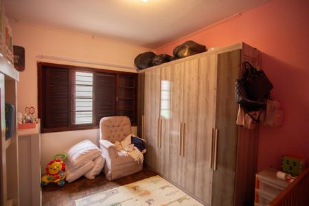 Casa à venda com 100m², 2 quartos e 2 vagas Casa à venda com 100m², 2 quartos e 2 vagasQuarto 2