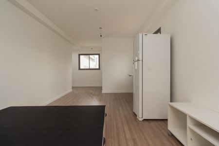 Studio para alugar com 38m², 0 quarto e 1 vaga Studio para alugar com 38m², 0 quarto e 1 vagaStudio
