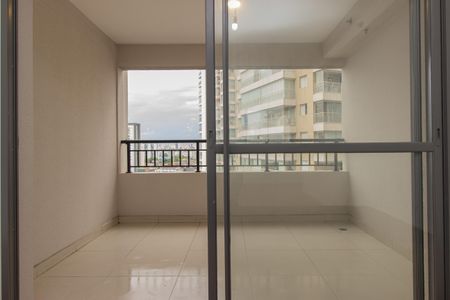 Studio para alugar com 38m², 0 quarto e 1 vaga Studio para alugar com 38m², 0 quarto e 1 vagaVaranda