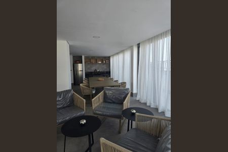 Apartamento à venda com 32m², 1 quarto e sem vagaÁrea comum - Salão de festas