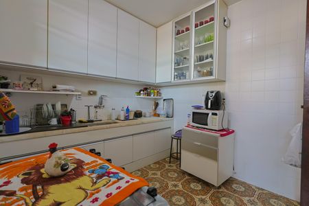 Apartamento à venda com 150m², 4 quartos e 2 vagasCozinha