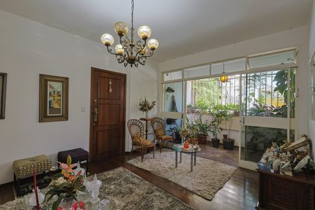 Sala de apartamento à venda com 4 quartos, 150m² em Santo Antônio, Belo Horizonte