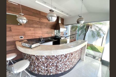 Casa para alugar com 1600m², 5 quartos e 7 vagasÁrea Gourmet