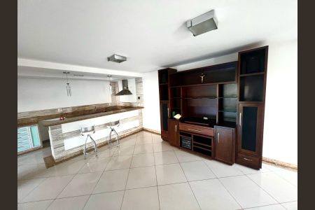 Casa para alugar com 1600m², 5 quartos e 7 vagasCozinha 2