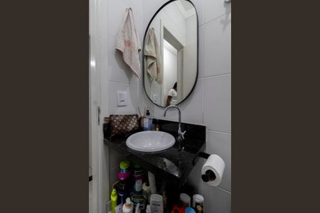 Casa de condomínio à venda com 52m², 2 quartos e 1 vagaBanheiro