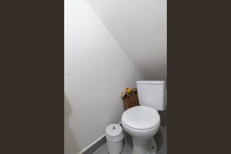 Casa de condomínio à venda com 52m², 2 quartos e 1 vagaLavabo