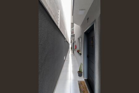 Casa de condomínio à venda com 52m², 2 quartos e 1 vagaÁrea Comum