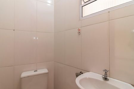 Casa de condomínio à venda com 140m², 3 quartos e 2 vagasLavabo