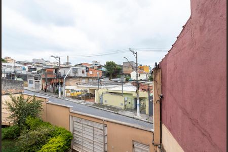 Casa de condomínio à venda com 140m², 3 quartos e 2 vagasVista