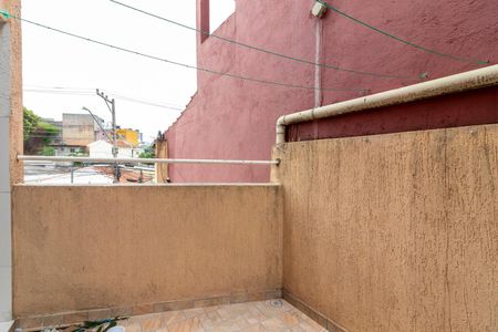 Casa de condomínio à venda com 140m², 3 quartos e 2 vagasQuintal