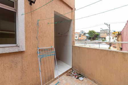 Casa de condomínio à venda com 140m², 3 quartos e 2 vagasQuintal