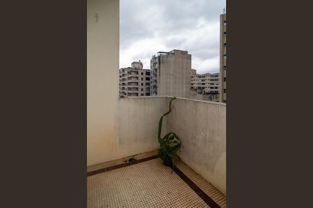 Apartamento à venda com 84m², 2 quartos e sem vagaVaranda Quarto 2