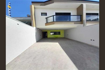 Casa à venda com 3 quartos, 142m² em Parque Oratório, Santo André