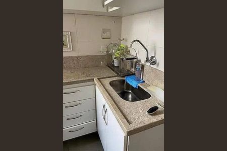 Apartamento à venda com 75m², 2 quartos e sem vaga