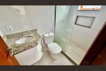 Casa à venda com 2 quartos, 66m² em Engenho do Mato, Niterói