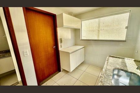 Casa à venda com 2 quartos, 66m² em Engenho do Mato, Niterói