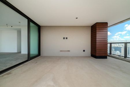 Apartamento à venda com 285m², 3 quartos e 4 vagas