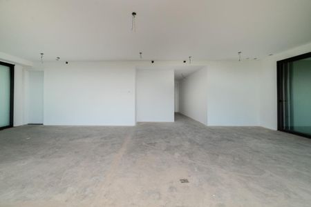 Apartamento à venda com 3 quartos, 285m² em Itaim Bibi, São Paulo