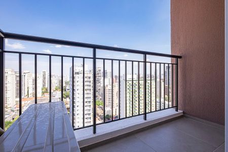 Studio para alugar com 26m², 1 quarto e sem vaga Studio para alugar com 26m², 1 quarto e sem vagaStudio - Varanda